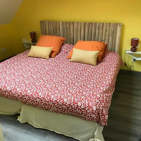 L'auberge Du Mont De Gez Konukevi *