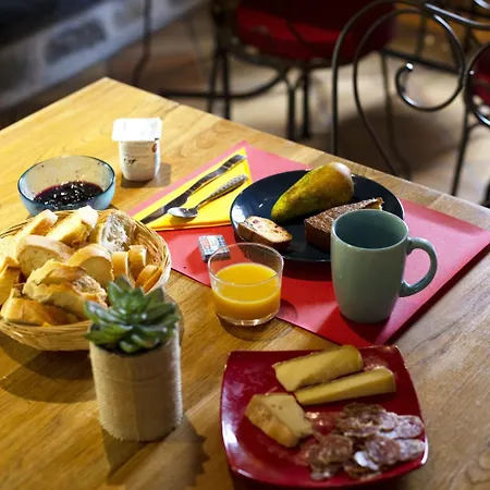 Vendégház L'auberge Du Mont De Gez *